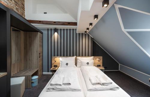Altstadt - Sankt Lorenz Apartment | Oldtown Studios by dasPaul
