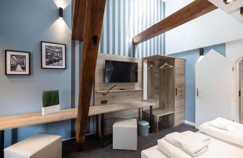 Altstadt - Sankt Lorenz Apartment | Oldtown Studios by dasPaul