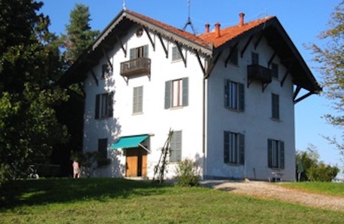 Oleggio Castello House | Oleggio Castello: house/villa - Oleggio Castello
