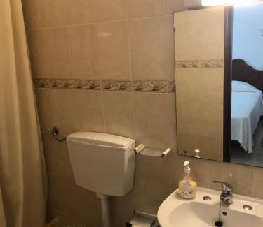 Lagos City Center House | Olinda’s Rooms