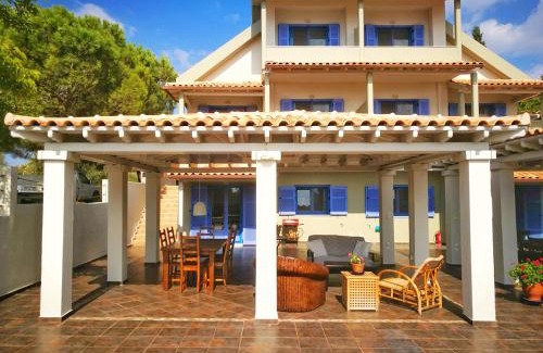 Aristotelis House | Olive Bay Hilltop Apartments Ammouliani