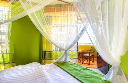 Naivasha Hotel | Olive Resort
