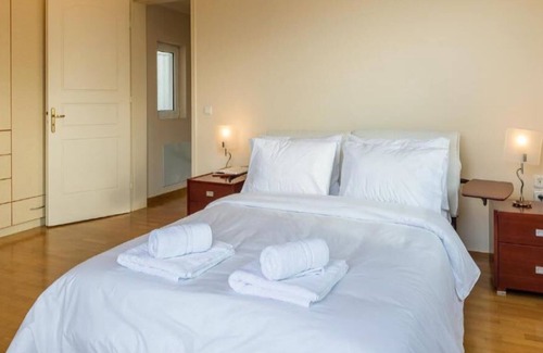 Akovitika Villa | Olive Tree Villa-Kalamata Serene Retreat