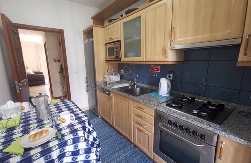 Funchal Apartment | Oliveira's Atlantic View - 2 bed apt Sleeps 6