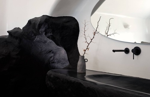 Oia House | Olvos Luxury Suites