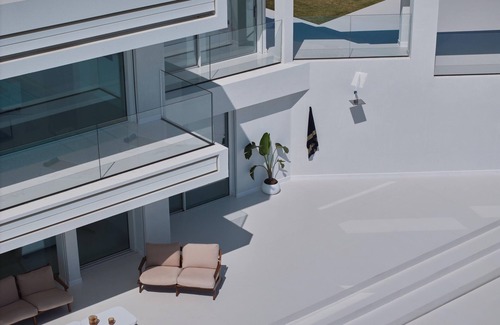Nikita Villa | OLYN VILLAS