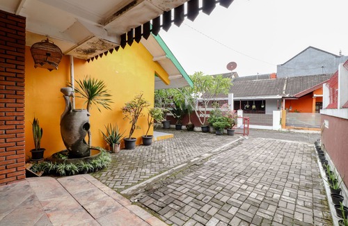 Sleman House | Omah Kemiri 5 Yogyakarta