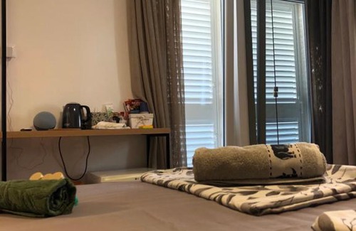 Omis House | Omis - private Ensuite room with balcony - hotel style