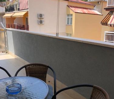 Omis House | Omis - private Ensuite room with balcony - hotel style