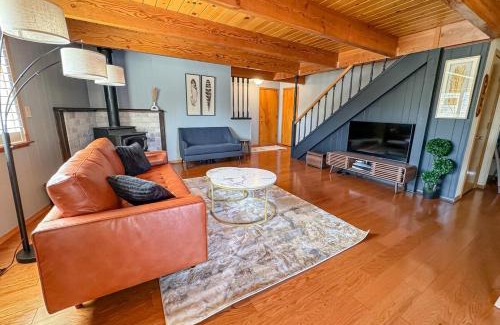 Groveland House | On Golf Course, Family&Pet Friendly Yosemite Basecamp