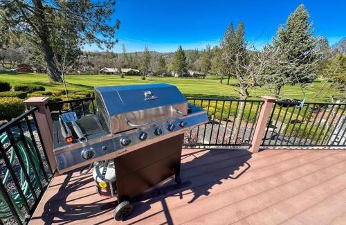Groveland House | On Golf Course, Family&Pet Friendly Yosemite Basecamp