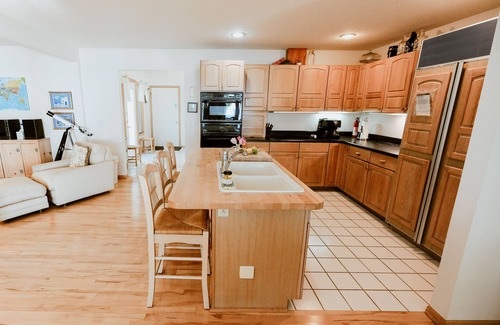 Lake Leelanau House | On Lake Michigan, close to Fishtown, Sand Dunes, Bike trials, Casino, Wineries