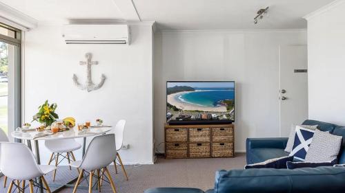 Fingal Bay House | On the Beach