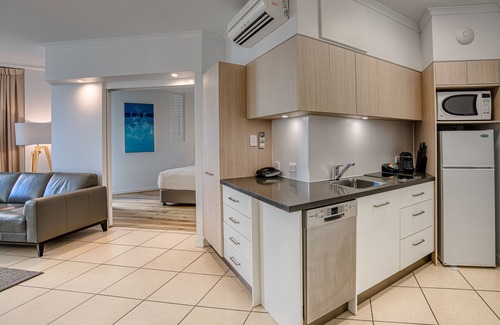Noosa Heads Hotel | On The Beach Noosa