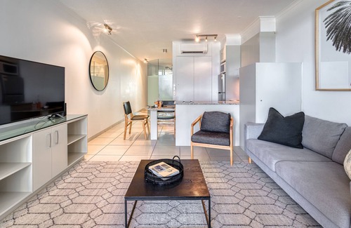 Noosa Heads Hotel | On The Beach Noosa