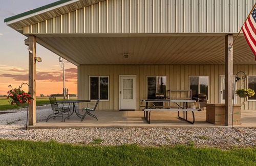 Burt County Apartment | On the River | 5 beds | Peaceful