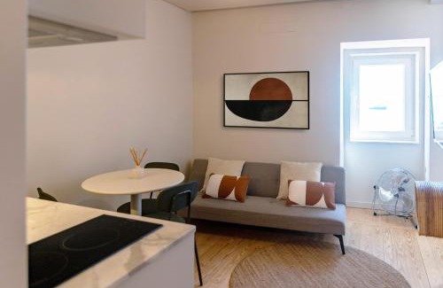 Alfama Apartment | ON THE WATER Lisbon Historic