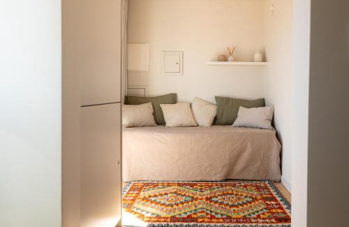 Alfama Apartment | ON THE WATER Lisbon Historic