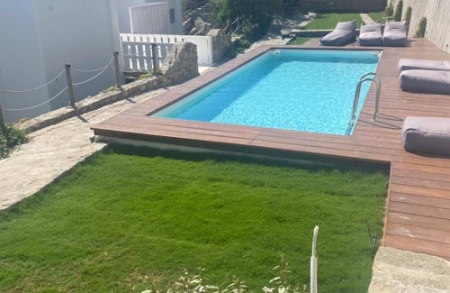 Kanalia Apartment | One-Bedroom Apartment, access to Shared Swimming Pool, Sea View (3A Seaside)
