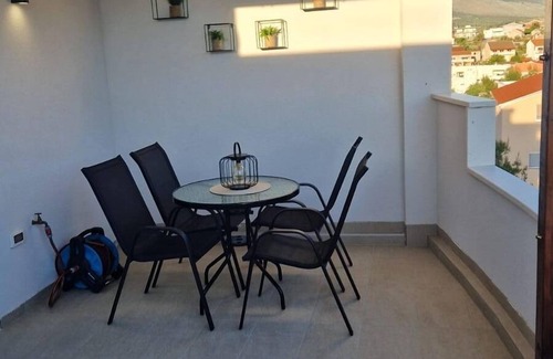 Grebastica Apartment | One bedroom apartment with terrace and sea view Grebaštica, Šibenik (A-4254-d)