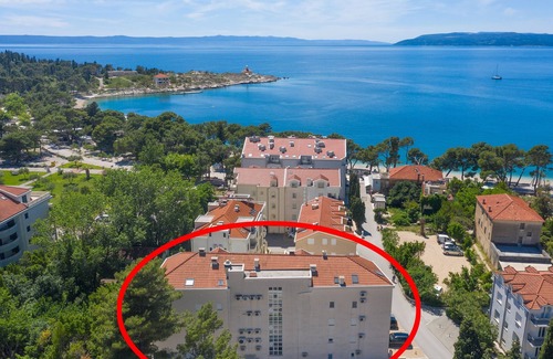 Donja luka Apartment | One bedroom apartment with terrace Makarska (A-19134-c)