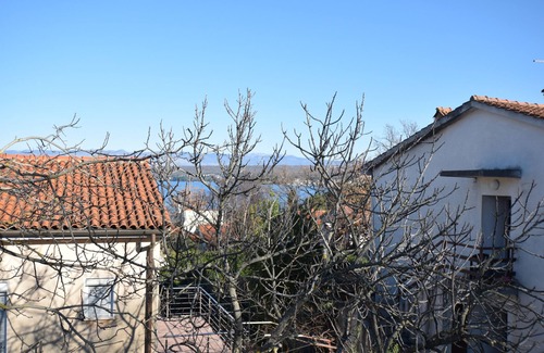 Vantacici Apartment | One bedroom apartment with balcony Vantačići, Krk (A-22765-b)