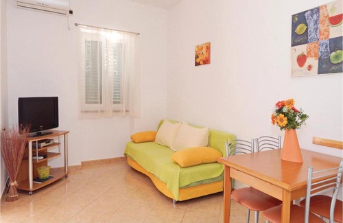 Simuni Apartment | One-Bedroom Apartment in Simuni