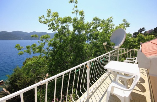 Viganj Apartment | One bedroom apartment near beach Viganj, Pelješac (A-633-b)