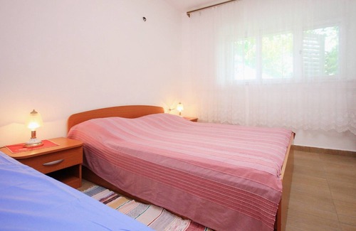 Viganj Apartment | One bedroom apartment near beach Viganj, Pelješac (A-633-e)