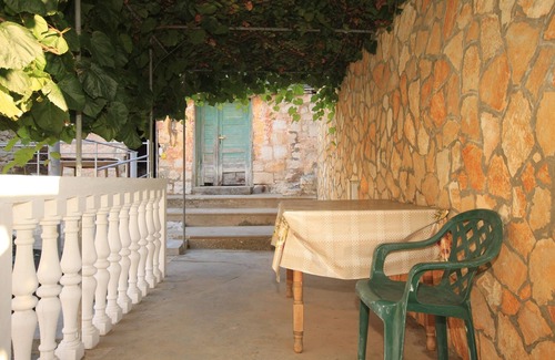 Rukavac Apartment | One bedroom apartment near beach Rukavac, Vis (A-1154-a)