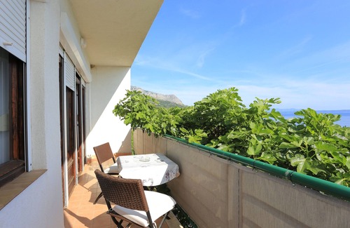 Tucepi Apartment | One bedroom apartment with balcony and sea view Tučepi, Makarska (A-5263-b)