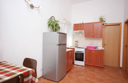 Ilovik Apartment | One bedroom apartment with terrace Ilovik, Lošinj (A-8069-b)