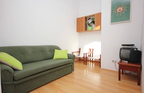 Ilovik Apartment | One bedroom apartment with terrace Ilovik, Lošinj (A-8069-b)