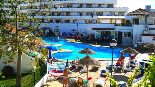 San Eugenio Apartment | One bedroom apartment, Garden City, heated pool, close to beach Playa las Americas