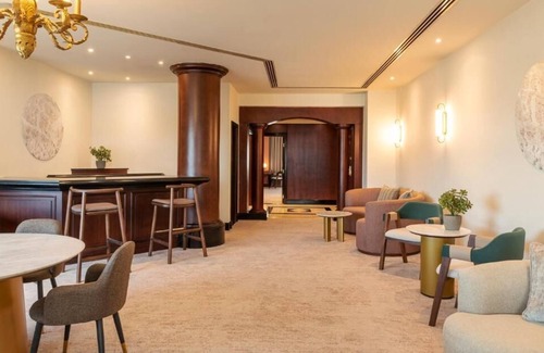 Garhoud House | One Bedroom Near Gigico Metro station By Luxury Bookings