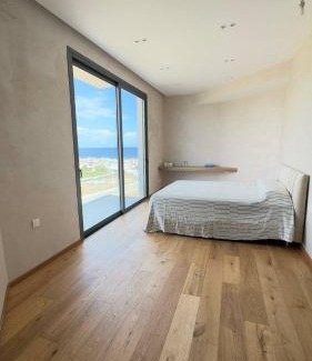 Aglantzia Apartment | One Bedroom Retreat with sea view
