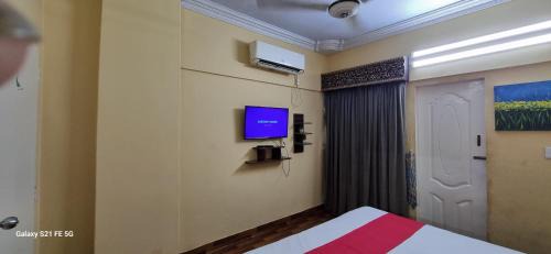 Karachi Apartment | One Bedroom studio apartment with kitchen