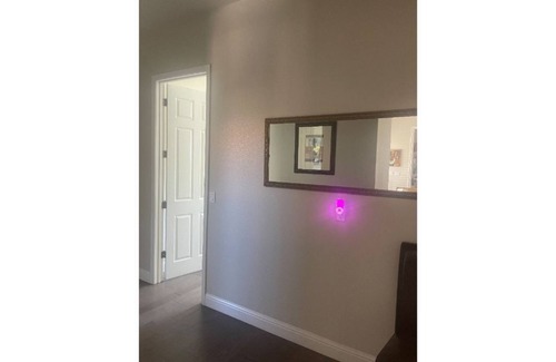 Elk Grove House | One Bedroom with Bathroom located within a 4000 Square foot home.