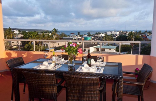 Puerto Ayora Apartment | One Bedroom With Ocean View Terrace Access.