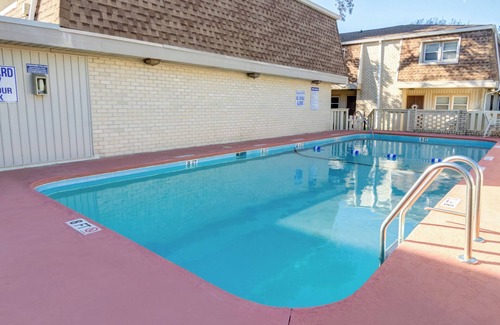 Myrtle Beach Villa | One Block from Ocean, Family-Friendly, Shared Pool, Two Bedroom Condo