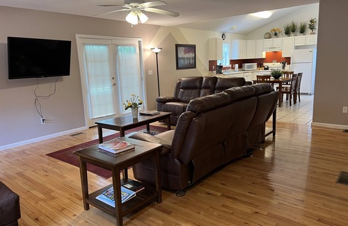 Cooperstown House | One mile from Cooperstown Dream Park ~ 5 minutes to The Village of Cooperstown