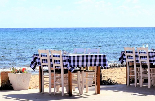 Kea Villa | One & Only Kea Island Villa | Villa Zephyr Crest | 1 Bedroom | Private Pool |.