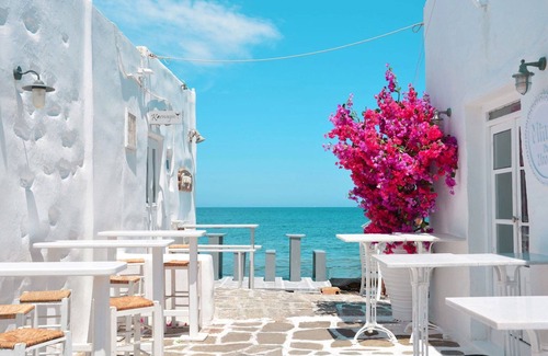 Kea Villa | One & Only Kea Island Villa | Villa Zephyr Crest | 1 Bedroom | Private Pool |.