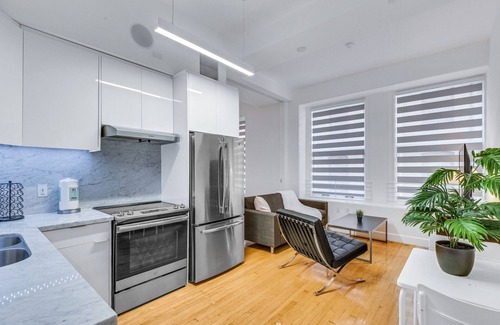 Historic Core Apartment | Oneluxstay At HWH LA Downtown