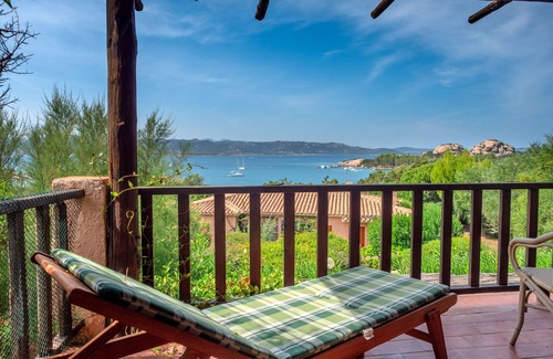 Baja Sardinia Apartment | Only a Few Meters from the Beach with a Dreamlike Balcony