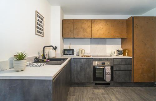 Royal Tunbridge Wells Apartment | Opera Suite