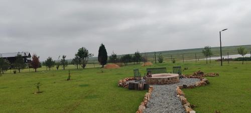 Dipaleseng Apartment | Oppi Hook Guest Lodge and Camping