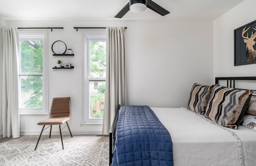 Williamsville House | Option B -- Game Room, 2 Living Rooms, Patio, Kid & Pet Friendly, Location