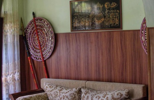 Piliyandala House | Opulent Oasis Villa