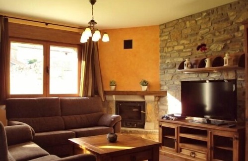 Jaca Cottage | Or Fraginal for 8 people